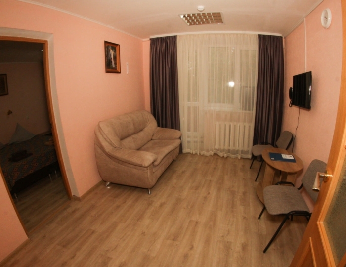 Стандартный 2-местный 2-комнатный - Санаторий «Геолог» Тюмень