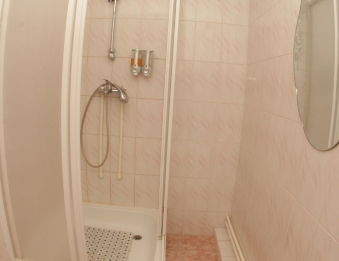 Стандартный 2-местный 2-комнатный - Санаторий «Геолог» Тюмень